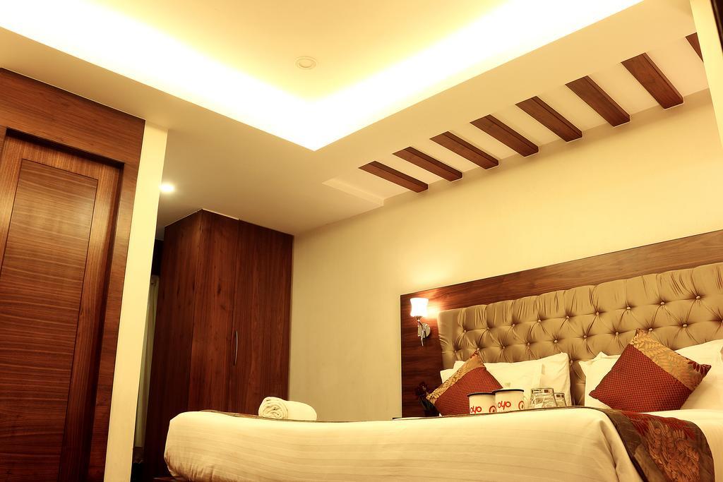 Oyo 1522 Npg Hotel 加尔各答 外观 照片