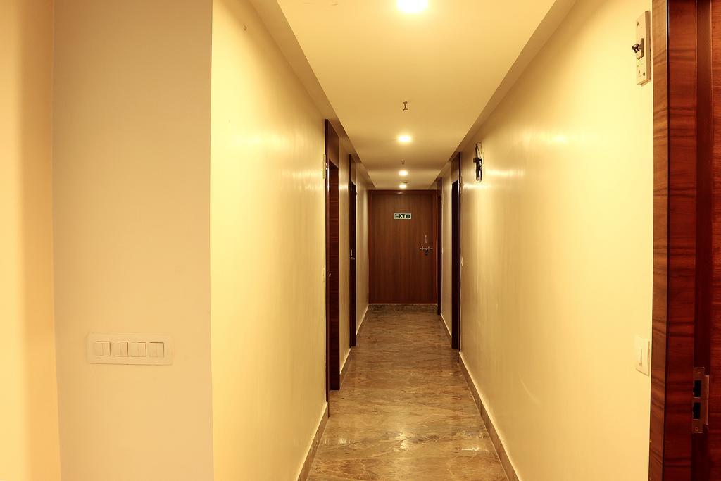 Oyo 1522 Npg Hotel 加尔各答 外观 照片